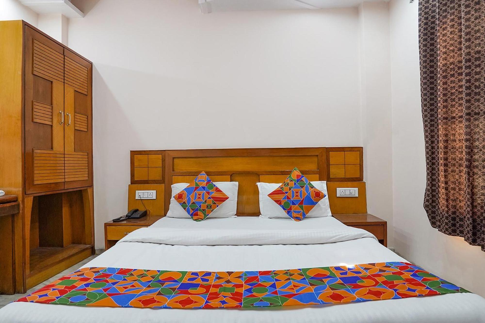 Fabhotel De Gold New Delhi Luaran gambar