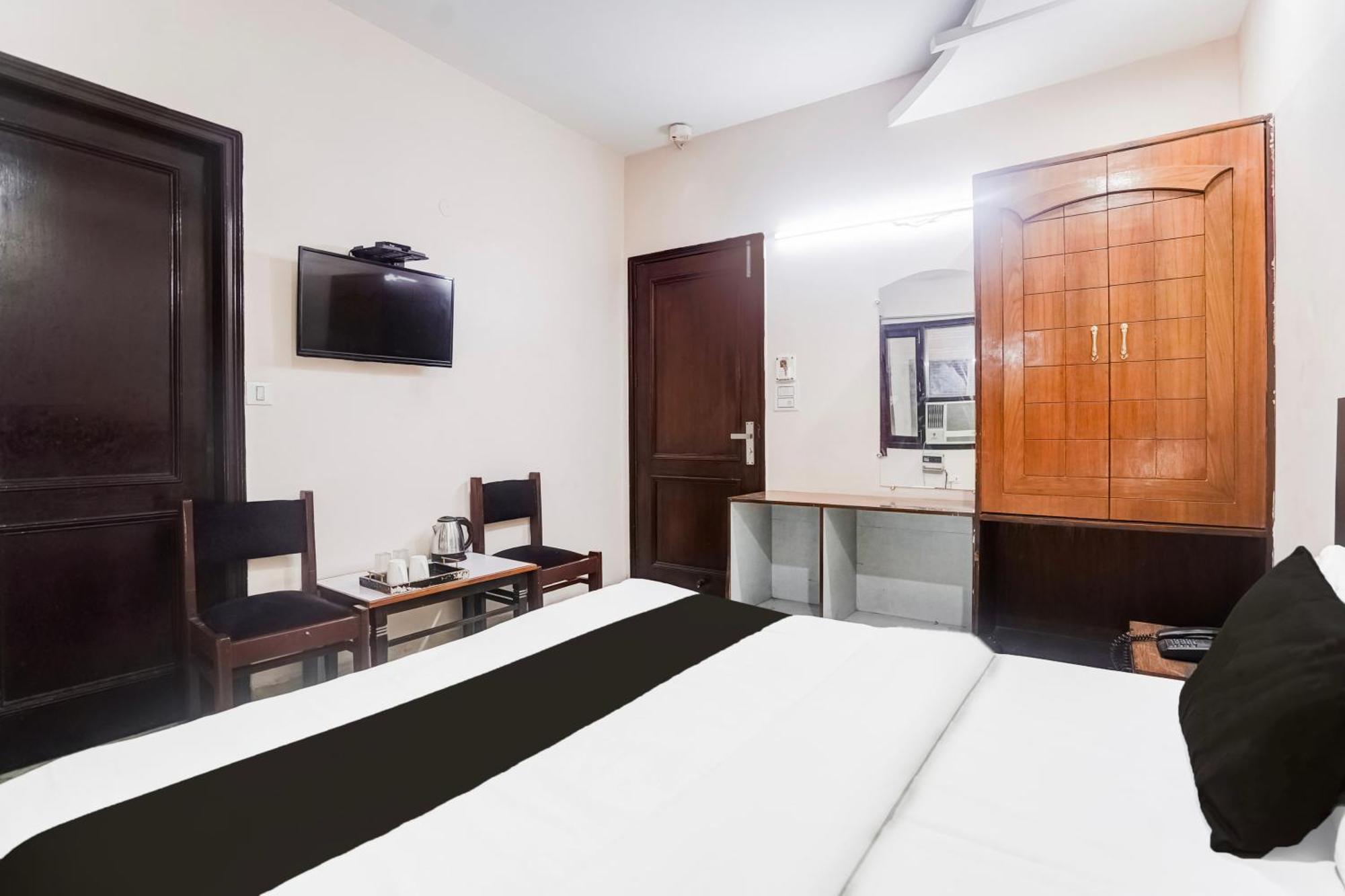 Fabhotel De Gold New Delhi Luaran gambar